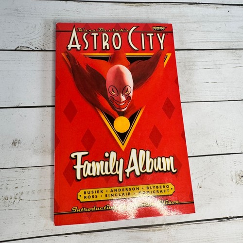 Astro city family album kurt - family,